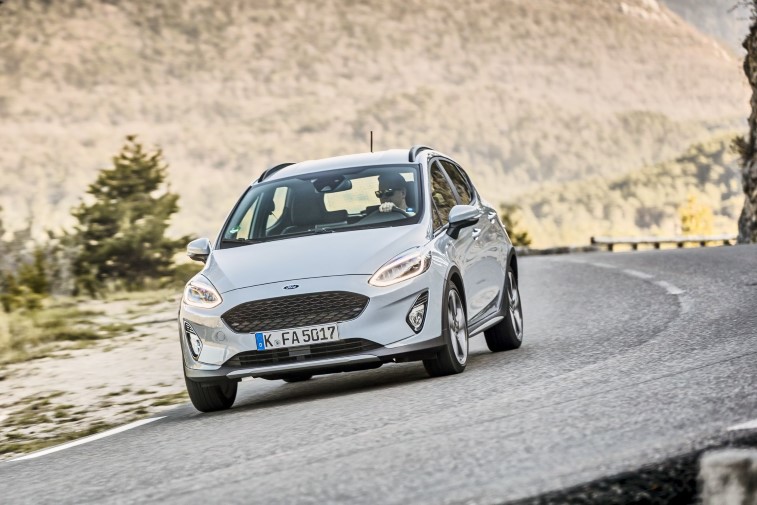 Yeni Ford Fiesta Active resim galerisi (08.05.2018)