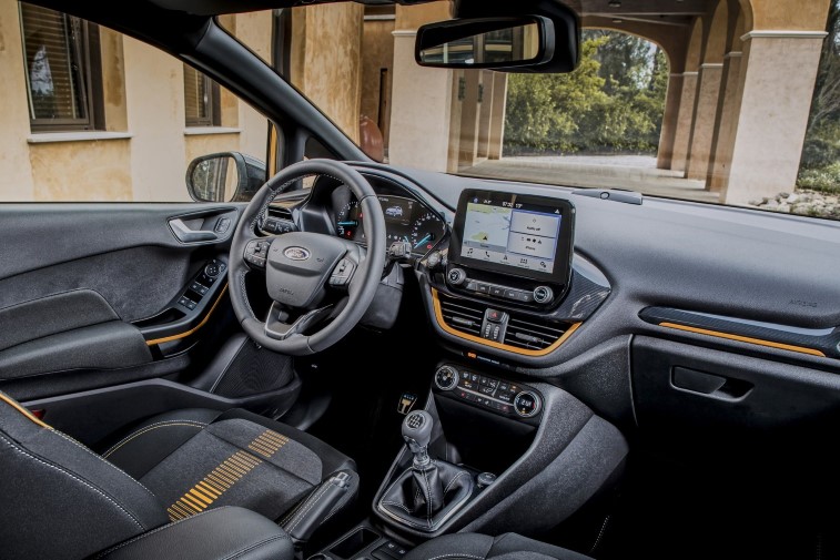 Yeni Ford Fiesta Active resim galerisi (08.05.2018)