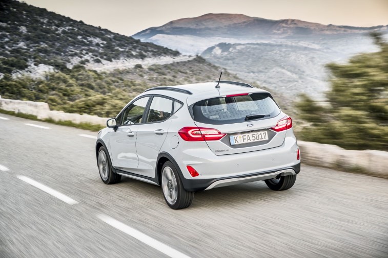 Yeni Ford Fiesta Active resim galerisi (08.05.2018)