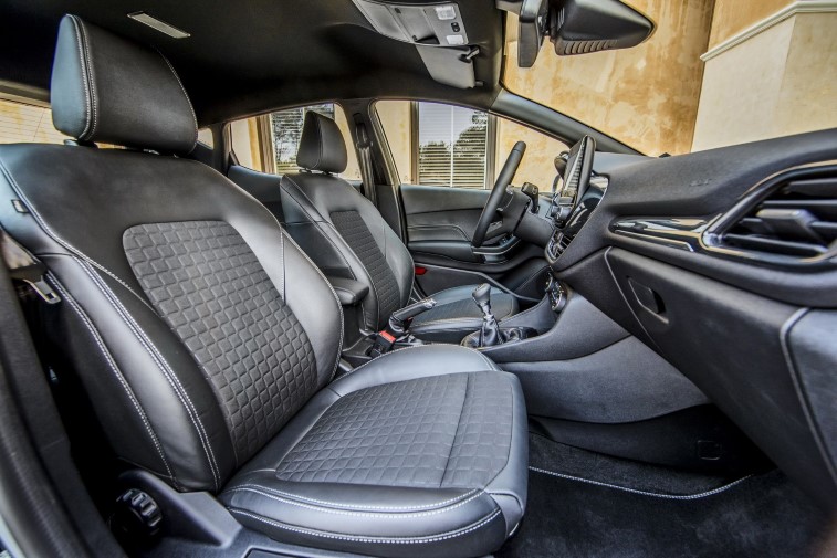 Yeni Ford Fiesta Active resim galerisi (08.05.2018)