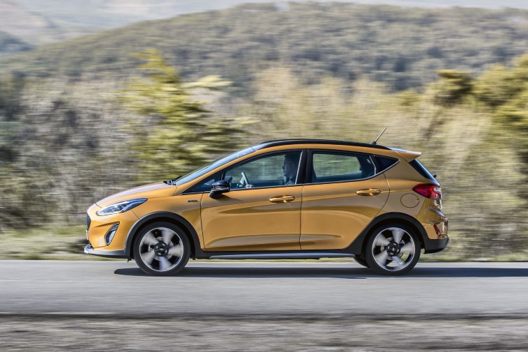 Yeni Ford Fiesta Active resim galerisi (08.05.2018)