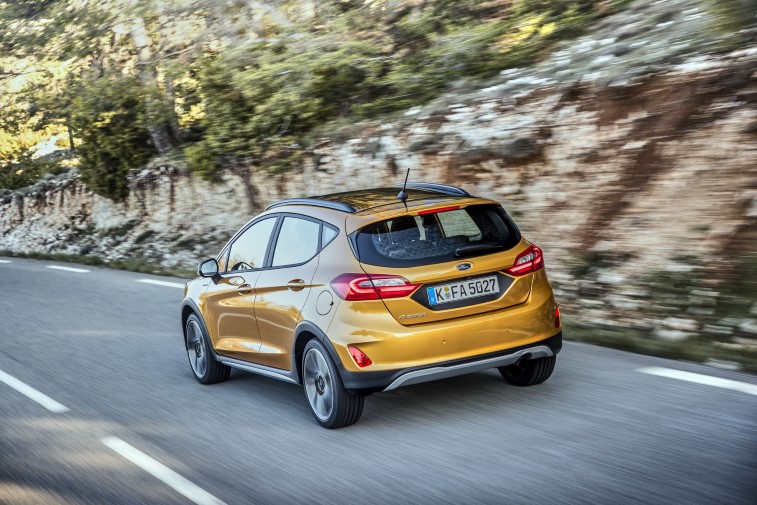 Yeni Ford Fiesta Active resim galerisi (08.05.2018)