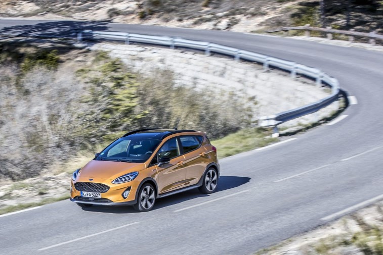 Yeni Ford Fiesta Active resim galerisi (08.05.2018)