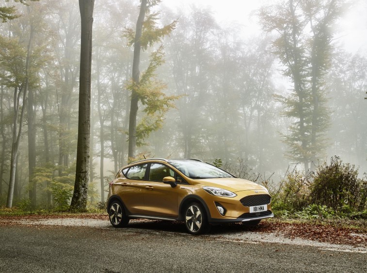 Yeni Ford Fiesta Active resim galerisi (08.05.2018)