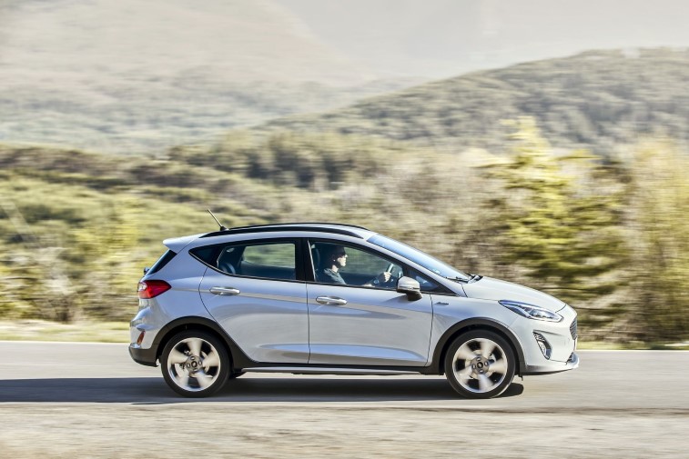Yeni Ford Fiesta Active resim galerisi (08.05.2018)
