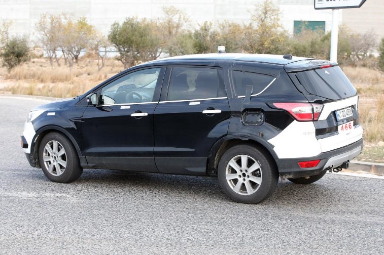 Yeni 2020 Ford Kuga SUV resim galerisi (09.05.2018)