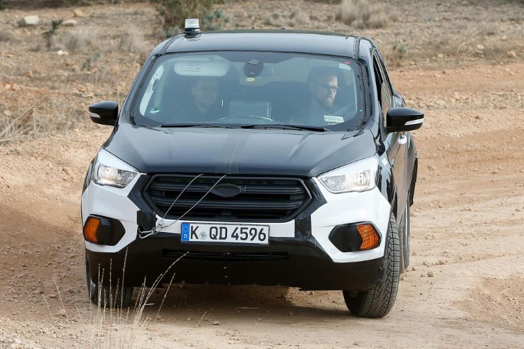 Yeni 2020 Ford Kuga SUV resim galerisi (09.05.2018)