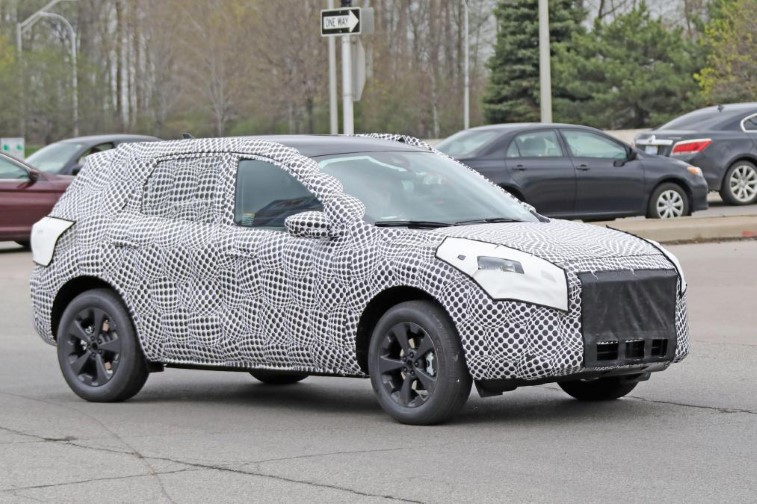 Yeni 2020 Ford Kuga SUV resim galerisi (09.05.2018)