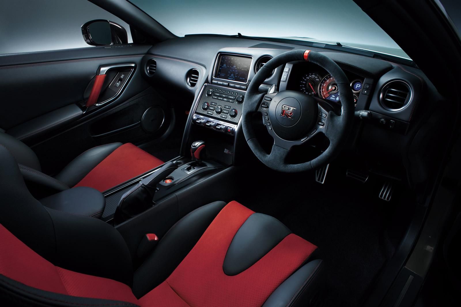NSSAN GT-R NSMO RESM GALERS