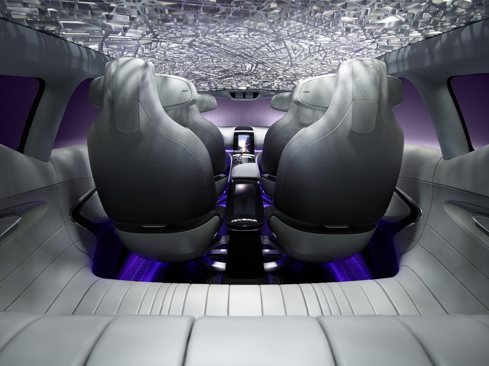 RENAULT �N�T�ALE PAR�S KONSEPT AYRINTILI RES�M GALER�S�