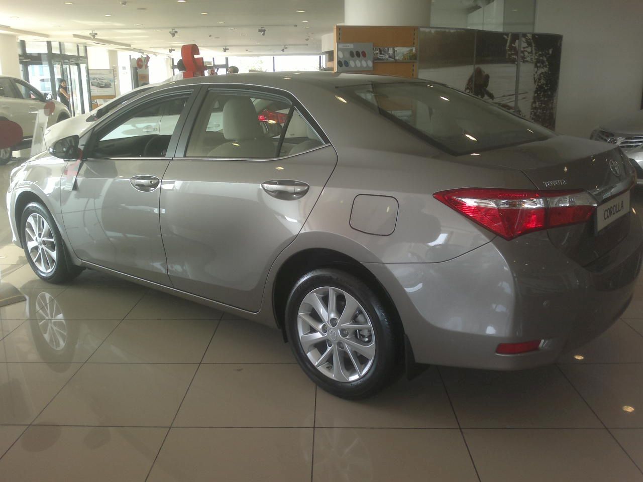 YEN TOYOTA COROLLA SATITA RESM GALERS
