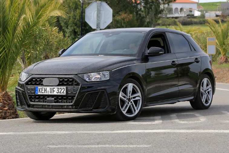 Yeni 2018 Audi A1 resim galerisi (17.06.2018)
