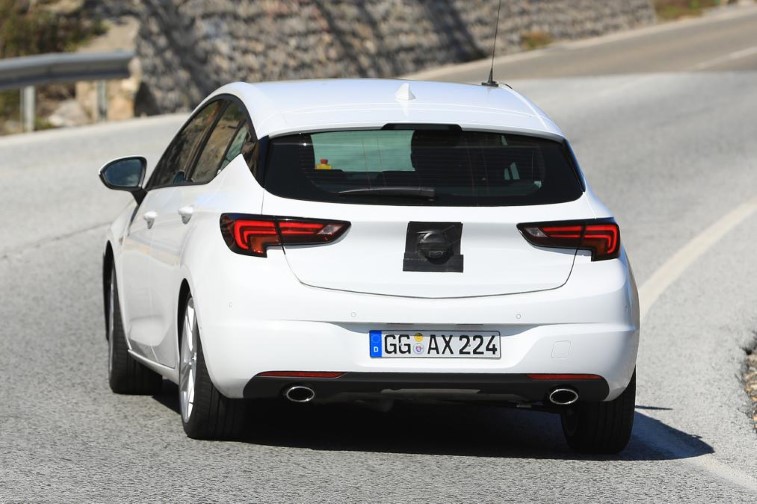 Makyajl 2019 Opel Astra resim galerisi (20.06.2018)