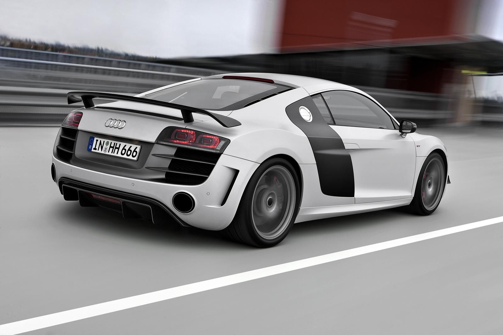 AUD R8 GT GALER