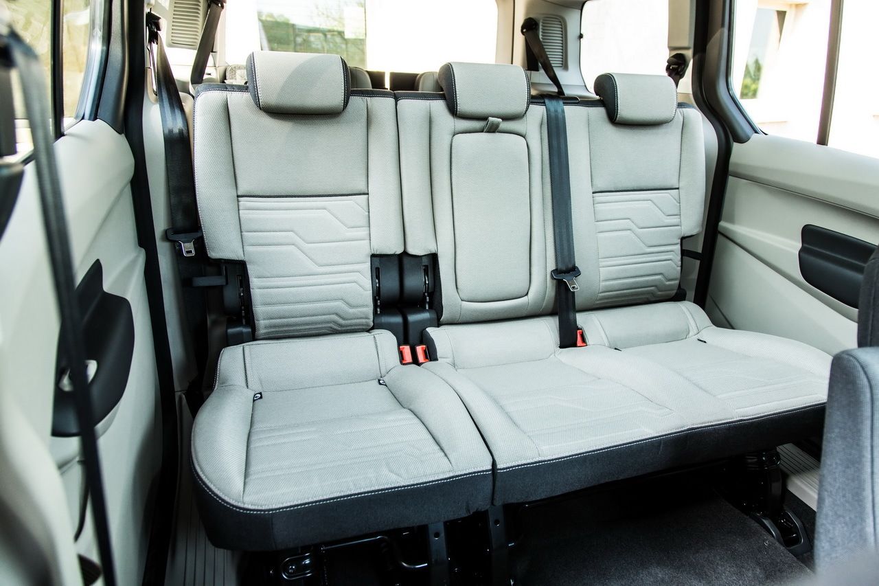 YEN FORD GRAND TOURNEO CONNECT DETAYLI RESM GALERS