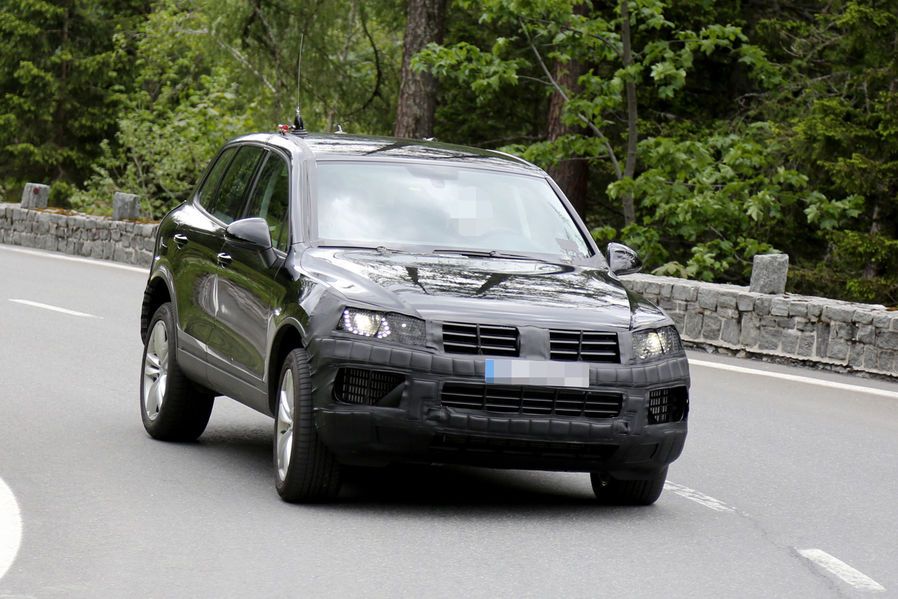 YEN MAKYAJLI VOLKSWAGEN TOUAREG GALER