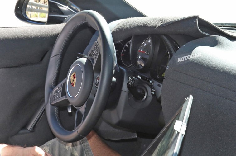 2019 Porsche 911 resim galerisi (01.08.2018)