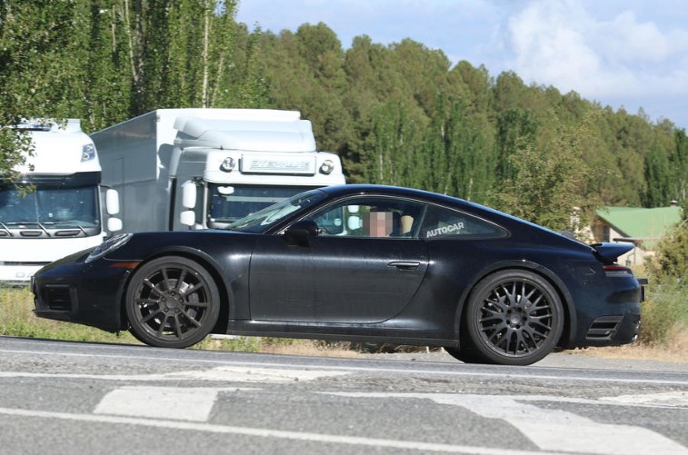 2019 Porsche 911 resim galerisi (01.08.2018)