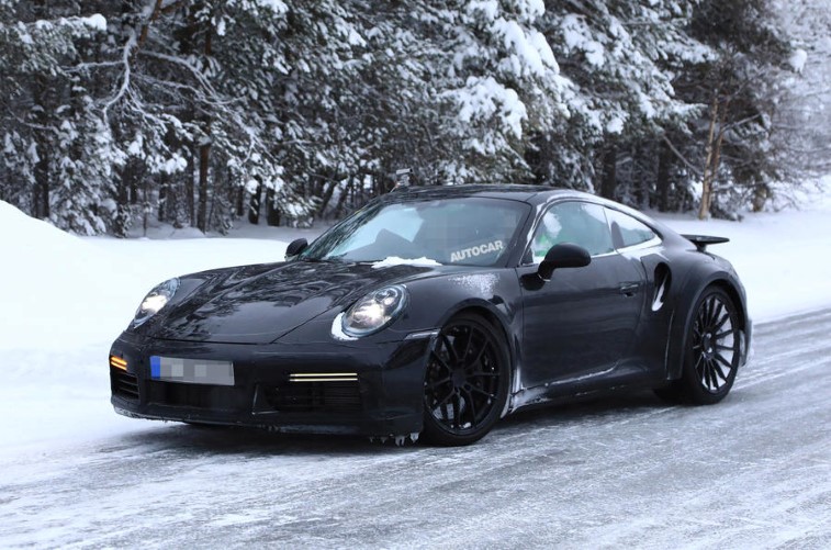 2019 Porsche 911 resim galerisi (01.08.2018)