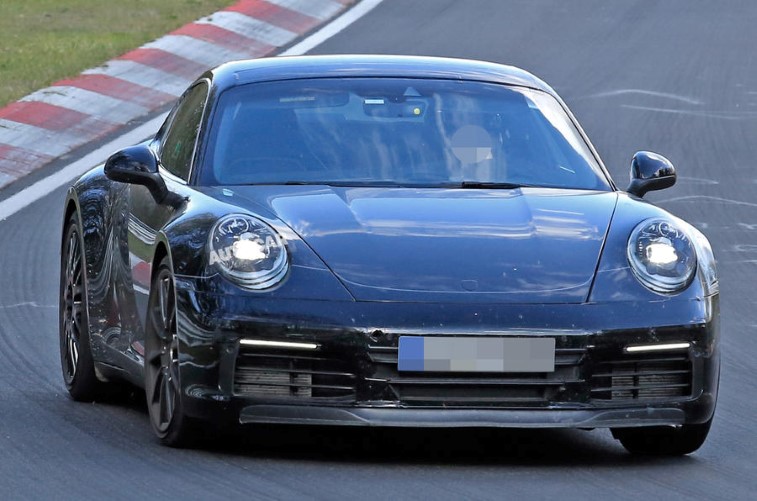 2019 Porsche 911 resim galerisi (01.08.2018)