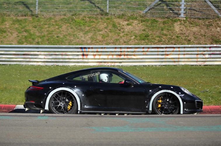 2019 Porsche 911 resim galerisi (01.08.2018)