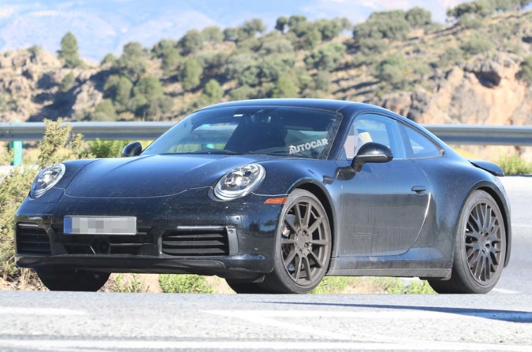 2019 Porsche 911 resim galerisi (01.08.2018)