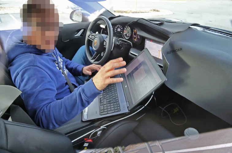 2019 Porsche 911 resim galerisi (01.08.2018)