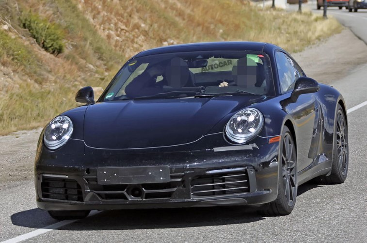 2019 Porsche 911 resim galerisi (01.08.2018)
