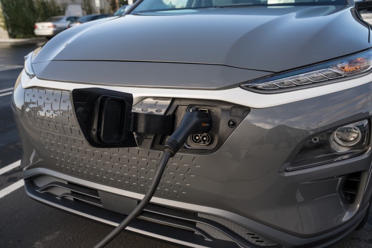2019 Hyundai Kona Electric resim galerisi (24.08.2018)