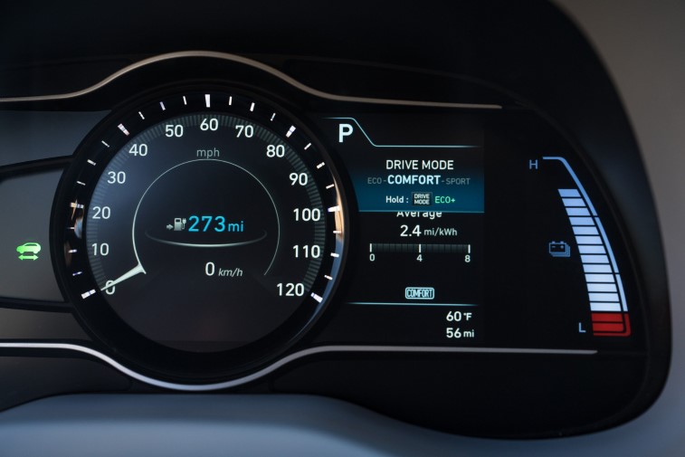 2019 Hyundai Kona Electric resim galerisi (24.08.2018)