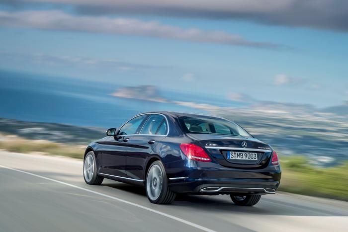 YEN MERCEDES C SERS ZEL RESM GALERS