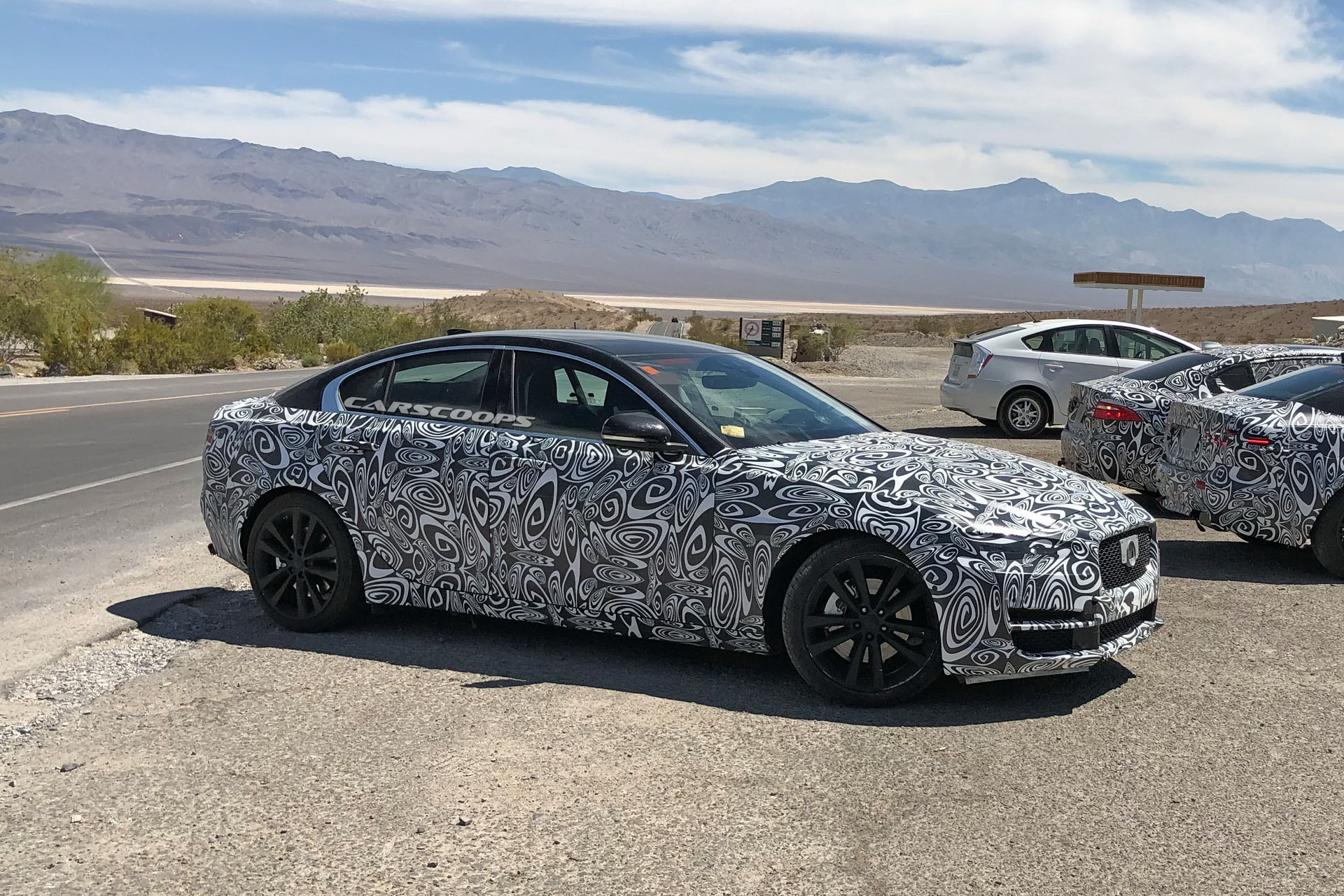 2019 Jaguar XE resim galerisi (30.08.2018)