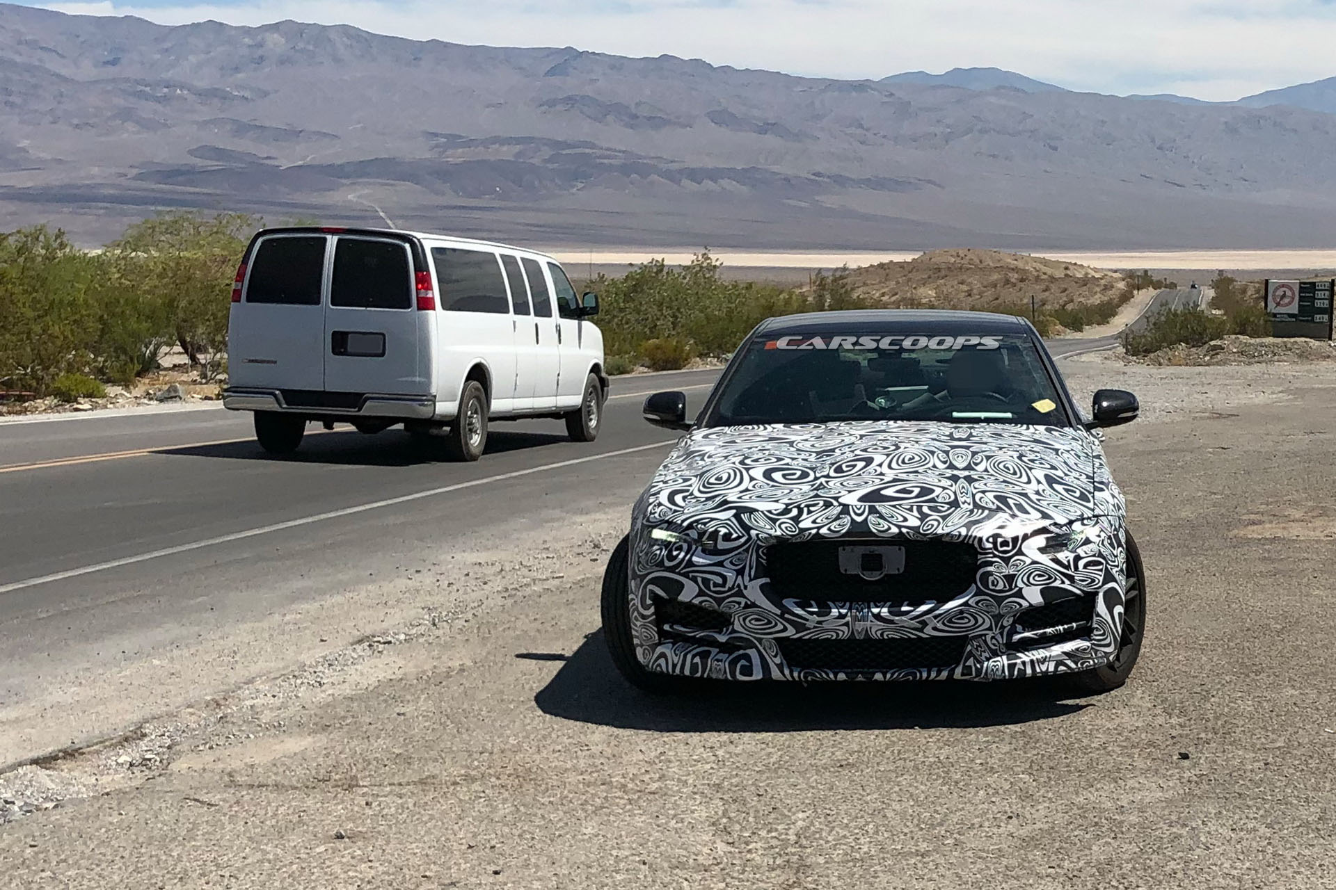 2019 Jaguar XE resim galerisi (30.08.2018)