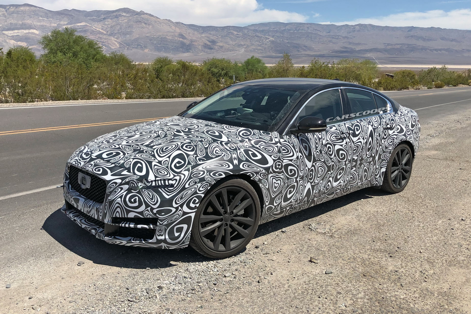 2019 Jaguar XE resim galerisi (30.08.2018)