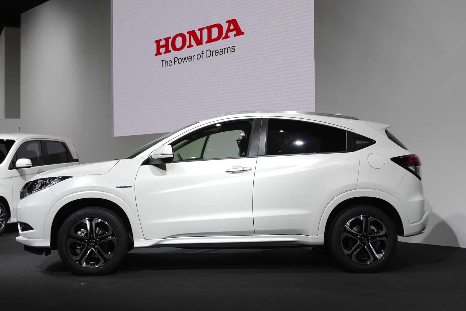 YEN HONDA VEZEL (URBAN SUV) RESM GALERS