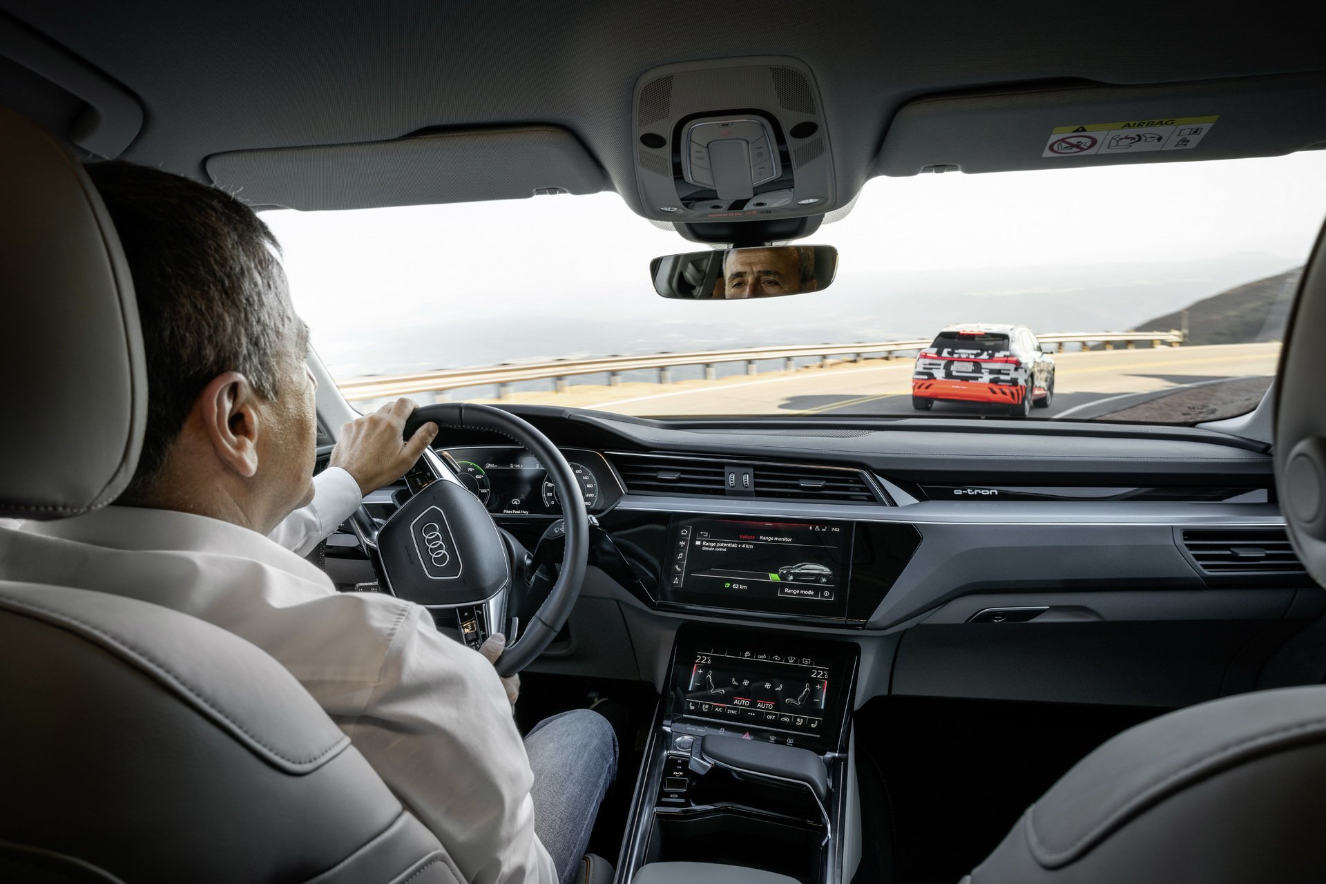 Audi E-Tron SUV resim galerisi (03.09.2018)