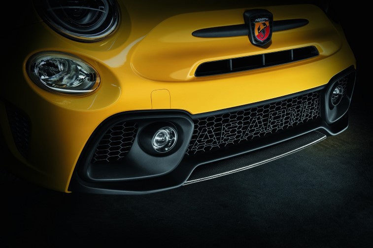 Abarth 595 serisi resim galerisi (04.09.2018)