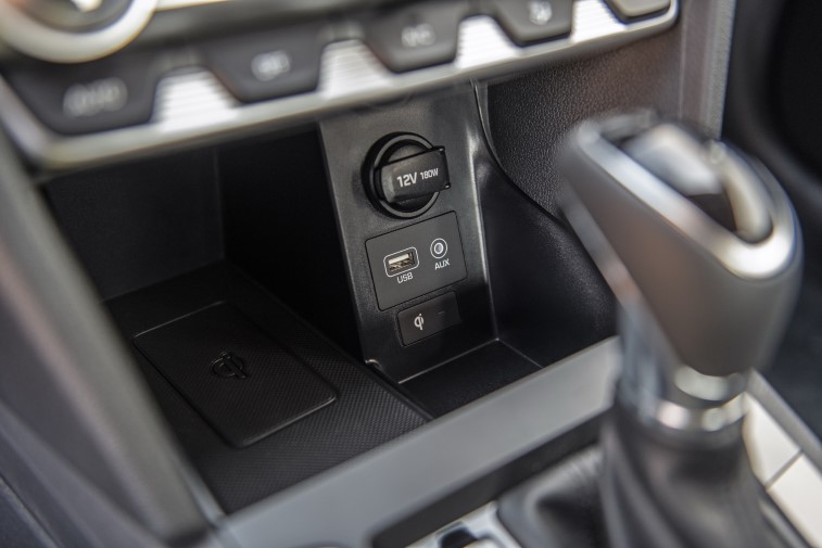 2019 Hyundai Elantra resim galerisi (10.09.2018)