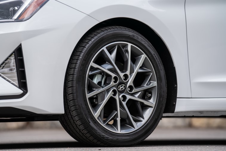 2019 Hyundai Elantra resim galerisi (10.09.2018)