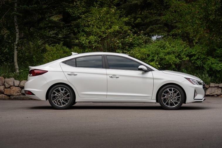 2019 Hyundai Elantra resim galerisi (10.09.2018)
