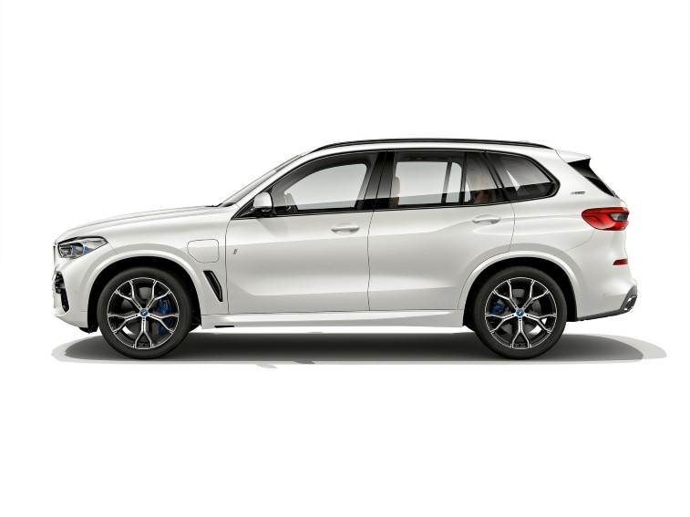 BMW X5 xDrive45e resim galerisi (10.09.2018)