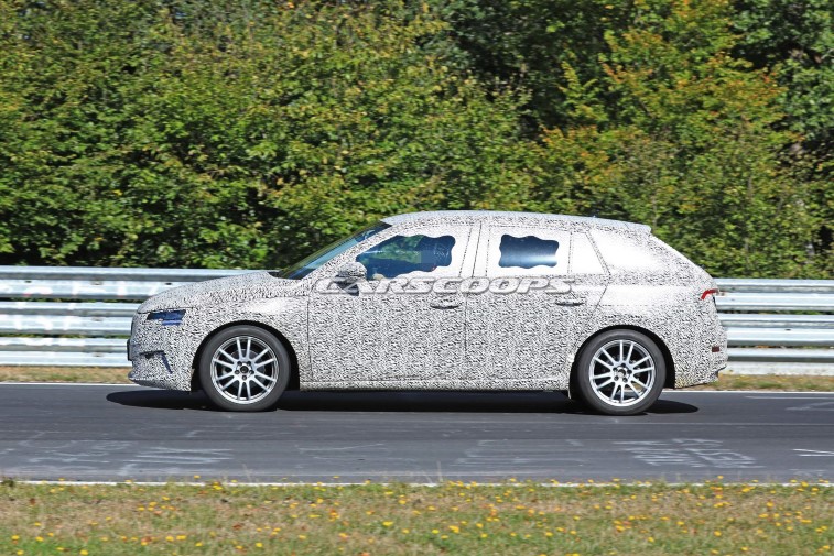 2019 Skoda Rapid Spaceback resim galerisi (11.09.2018)