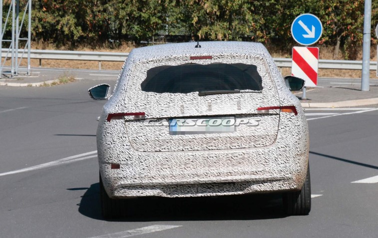 2019 Skoda Rapid Spaceback resim galerisi (11.09.2018)