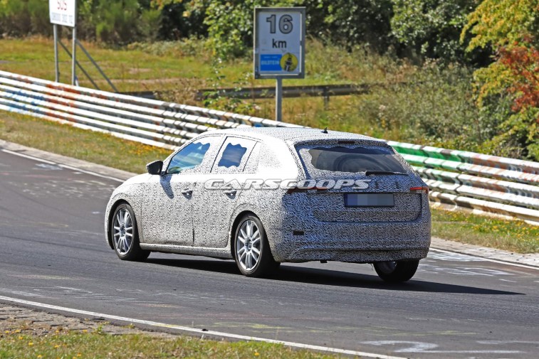 2019 Skoda Rapid Spaceback resim galerisi (11.09.2018)