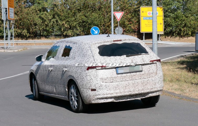 2019 Skoda Rapid Spaceback resim galerisi (11.09.2018)