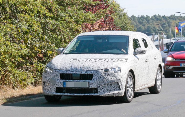 2019 Skoda Rapid Spaceback resim galerisi (11.09.2018)