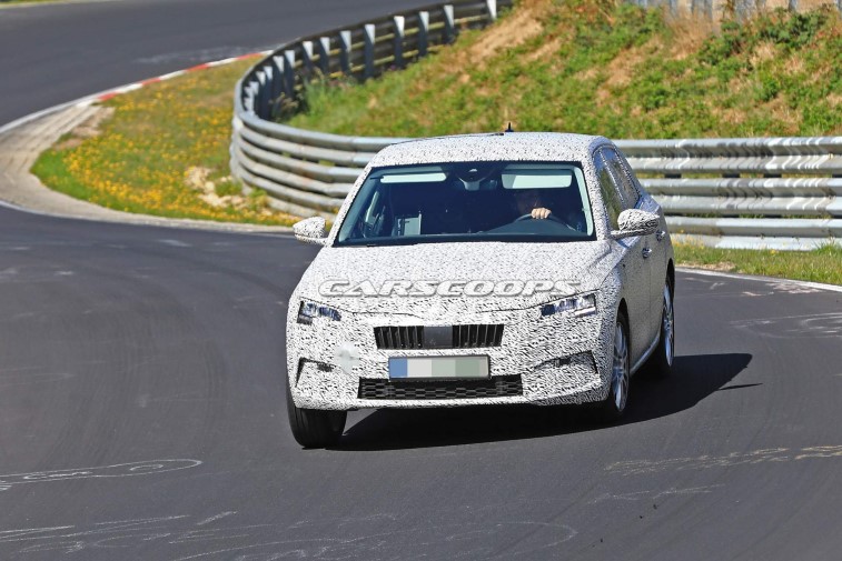 2019 Skoda Rapid Spaceback resim galerisi (11.09.2018)