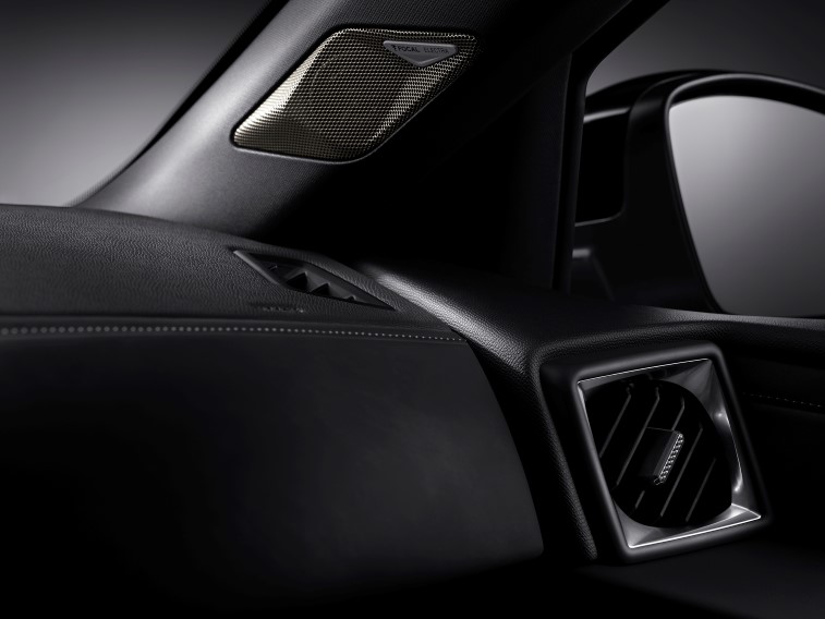 DS 3 CROSSBACK resim galerisi (14.09.2018)