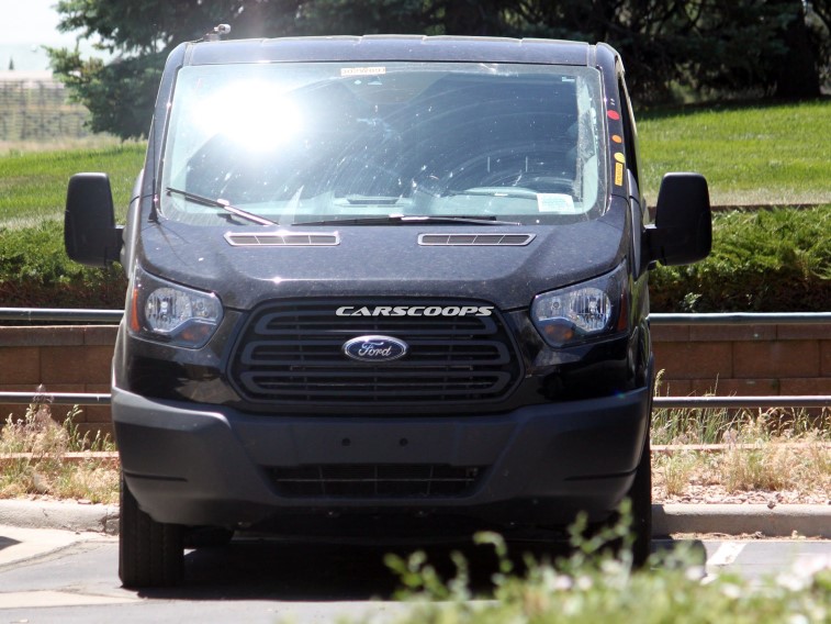 Ford test filosu (Explorer, Transit Connect, F-Serisi, Escape/Kuga) resim galerisi