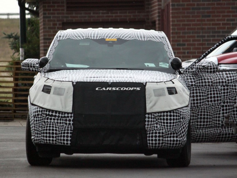 Ford test filosu (Explorer, Transit Connect, F-Serisi, Escape/Kuga) resim galerisi